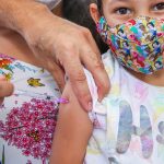 Osasco segue vacinando contra a covid e a gripe   