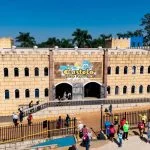 Secretaria de Assistência Social leva mais de 1,4 mil idosos ao Castelo Park Aquático