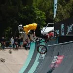 Atleta representa Osasco na Copa do Mundo de BMX Freestyle na França