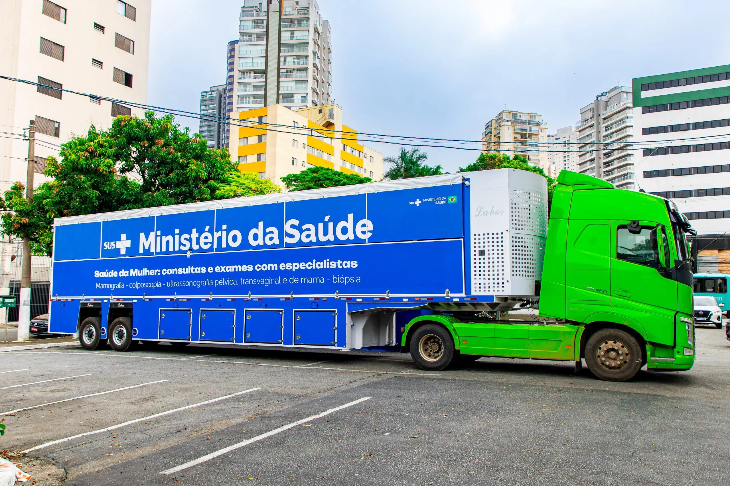 Osasco recebe Unidade Móvel da Saúde da Mulher